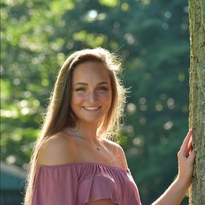 Meet your Posher, Annie